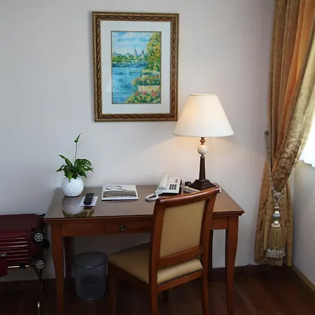 In Piazza Otel 3*