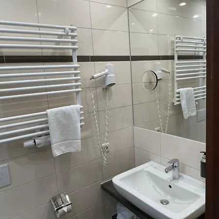 Otel In Piazza 3*