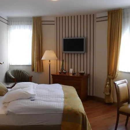 In Piazza Otel 3*