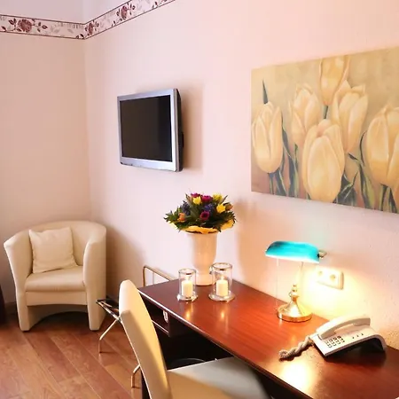 מלון In Piazza 3*