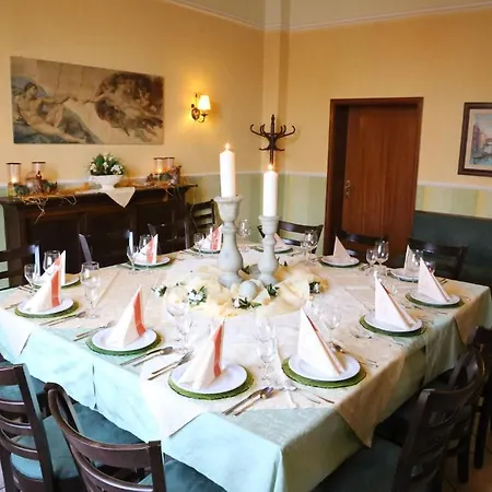 In Piazza Otel