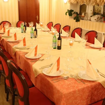 Otel In Piazza 3*