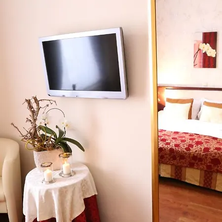 In Piazza Hotel 3*