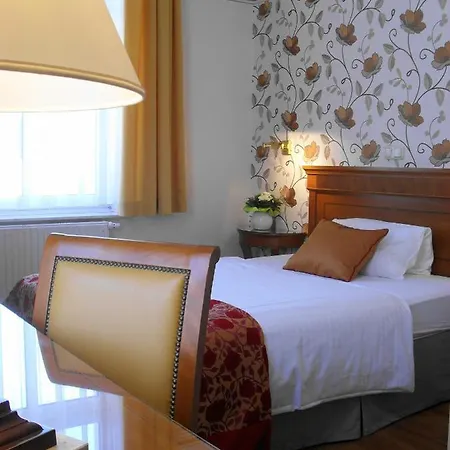 In Piazza Otel Bad Klosterlausnitz