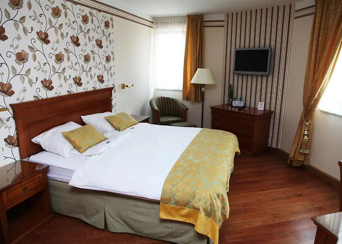 Hotel In Piazza Bad Klosterlausnitz